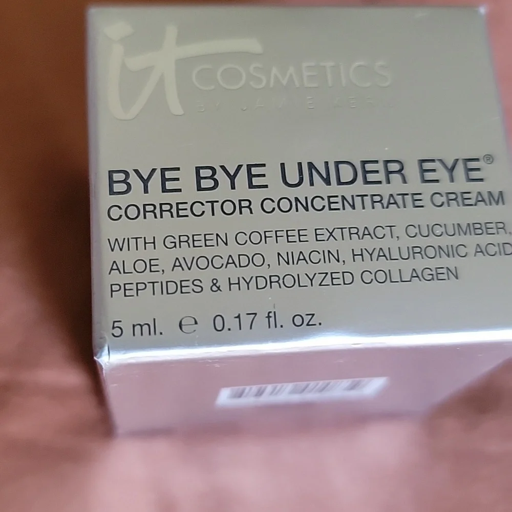 it Bye Bye Under Eye Corrector Concentrate Cream